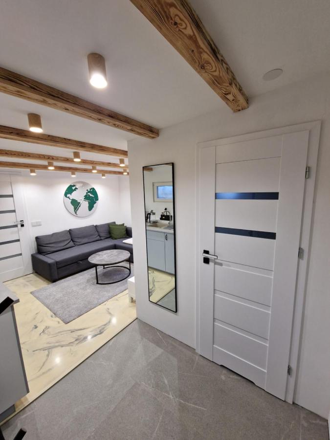 R&J Guesthouse Apartment Grindavík Esterno foto